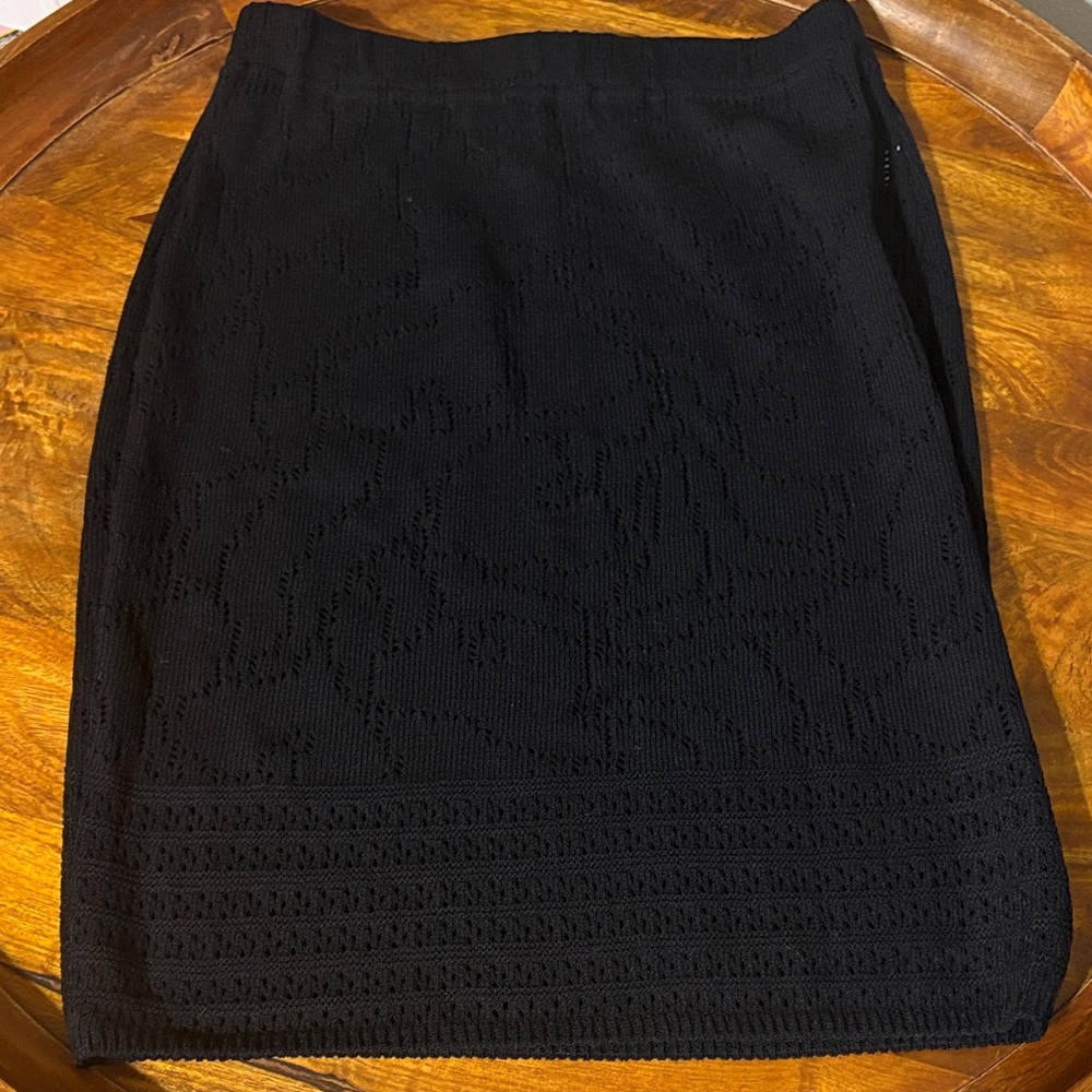 ST JOHN Black Skirt Marie Gray SZ 8